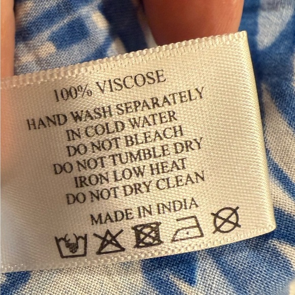 America & Beyond Tropical Dress with Lace and Pom Pom Trim Beach Summer Resort - Picture 10 of 12